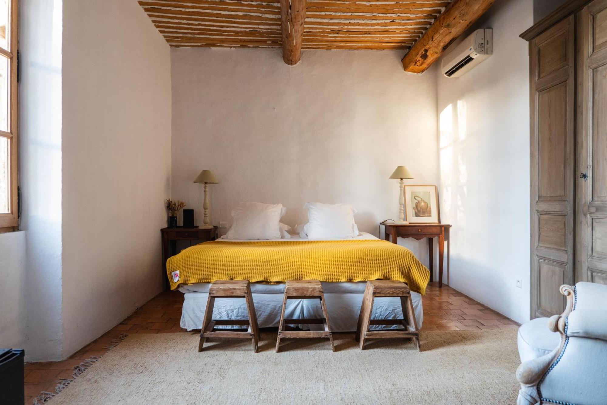 Le Galinier, a Beaumier hotel Lourmarin Zimmer foto