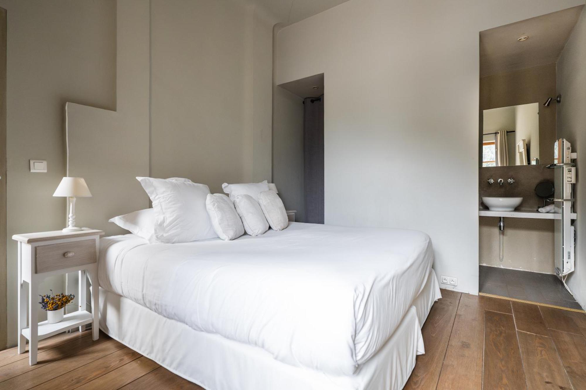 Le Galinier, a Beaumier hotel Lourmarin Zimmer foto